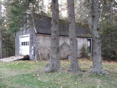 The caretaker’s barn.