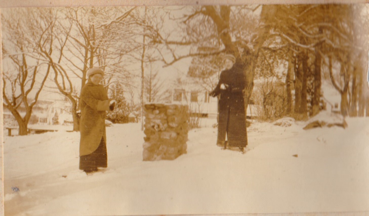 This photo, with the Cutter house in the background was probably taken in the 1920s by local photographer Evie Barbour.