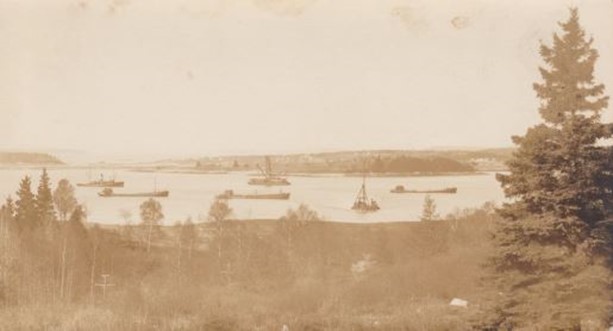 Merritt-Chapman & Scott prefabricated much of the substructure used on the bridge and brought them to Maine on barges.
