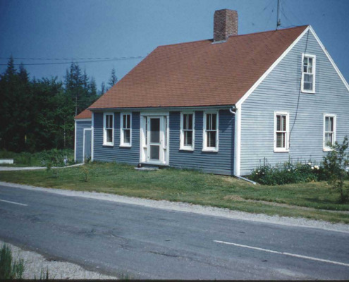Mr. Friend had 11 children. As was the custom, many of them settled down and built their homes near their parents. This house on the North Sedgwick Road was one of the Friend houses. There are now trees in front.