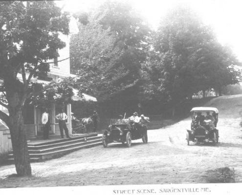 Autos in front of the store