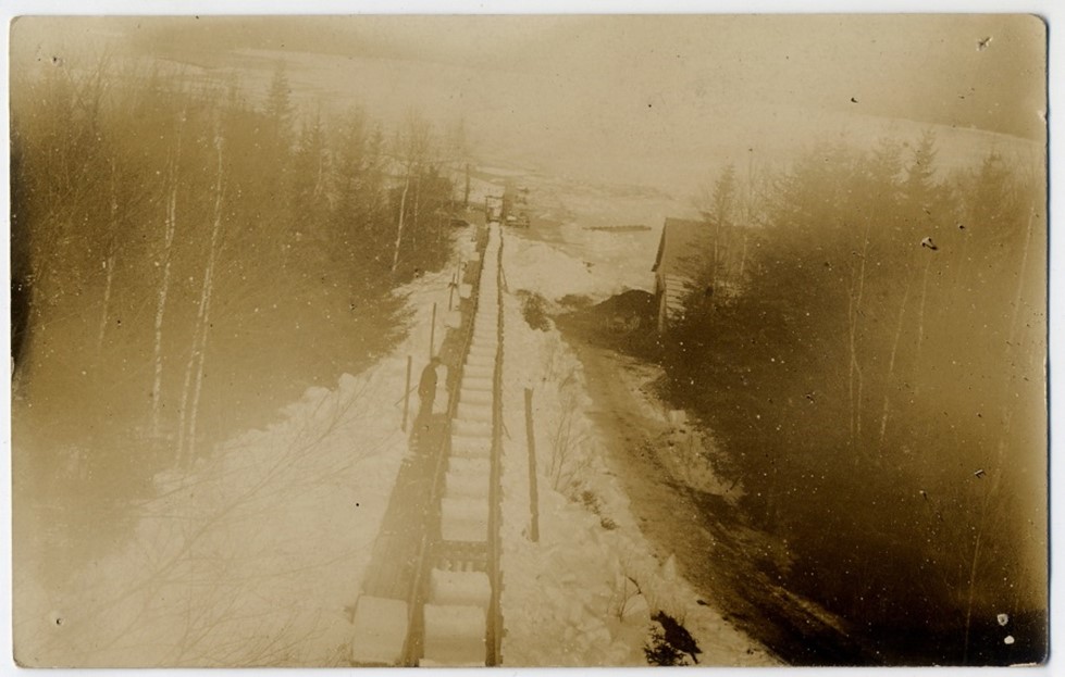 Ice blocks on the conveyor belt.