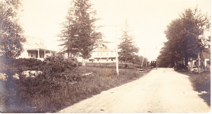 Mary Milliken’s home is on the left.  In the late 1800s summer visitors from out of state sometimes boarded with her and later bought their own homes in Sargentville.