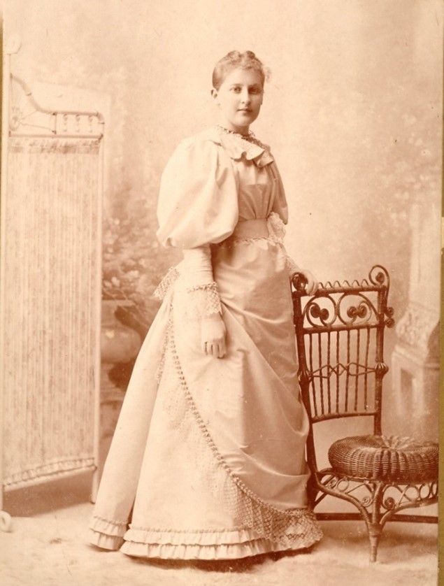Llewellyn and Hattie’s daughter, Effie Reed Sargent Parker (1875-1958)